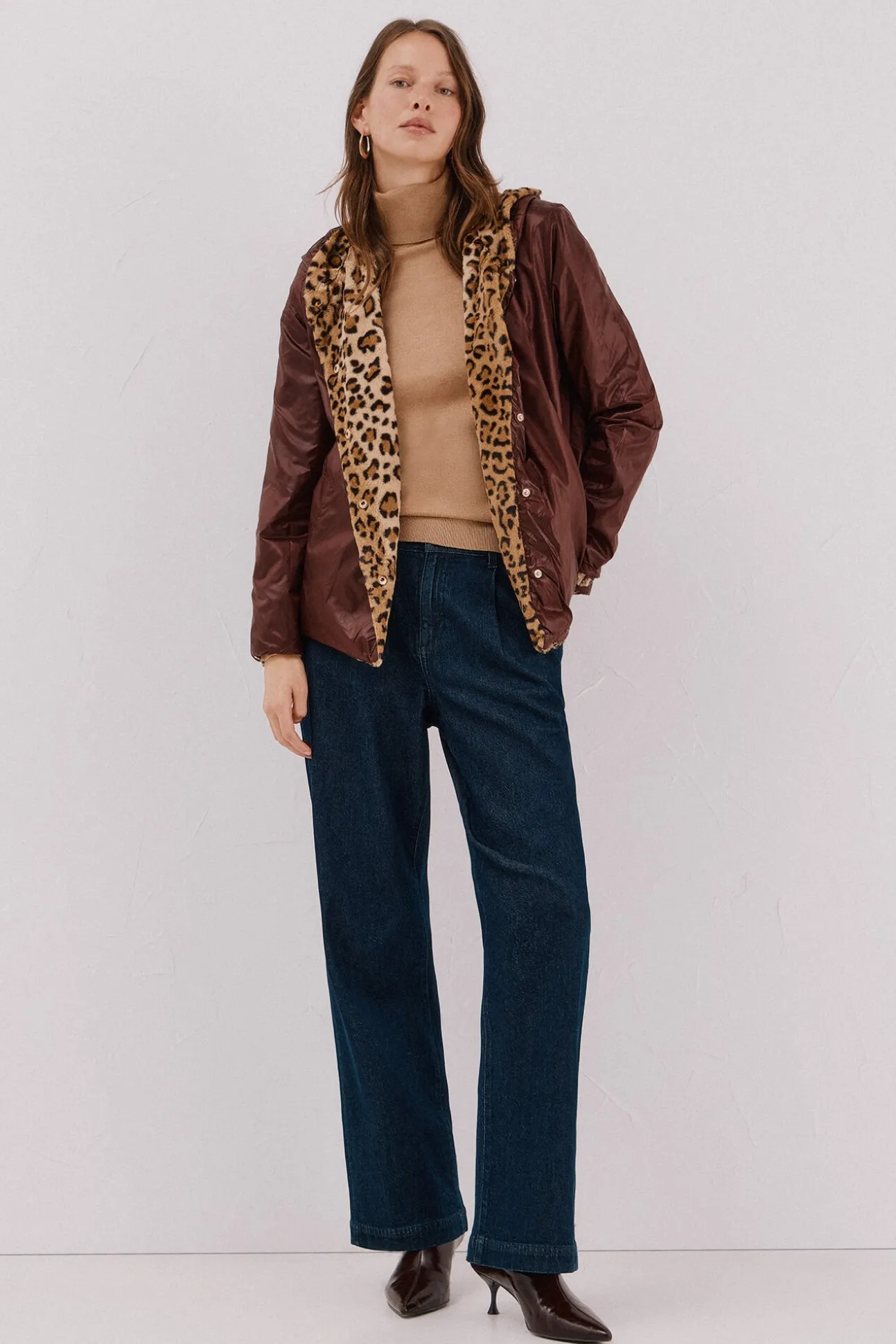 Cazadora corta reversible efecto pelo