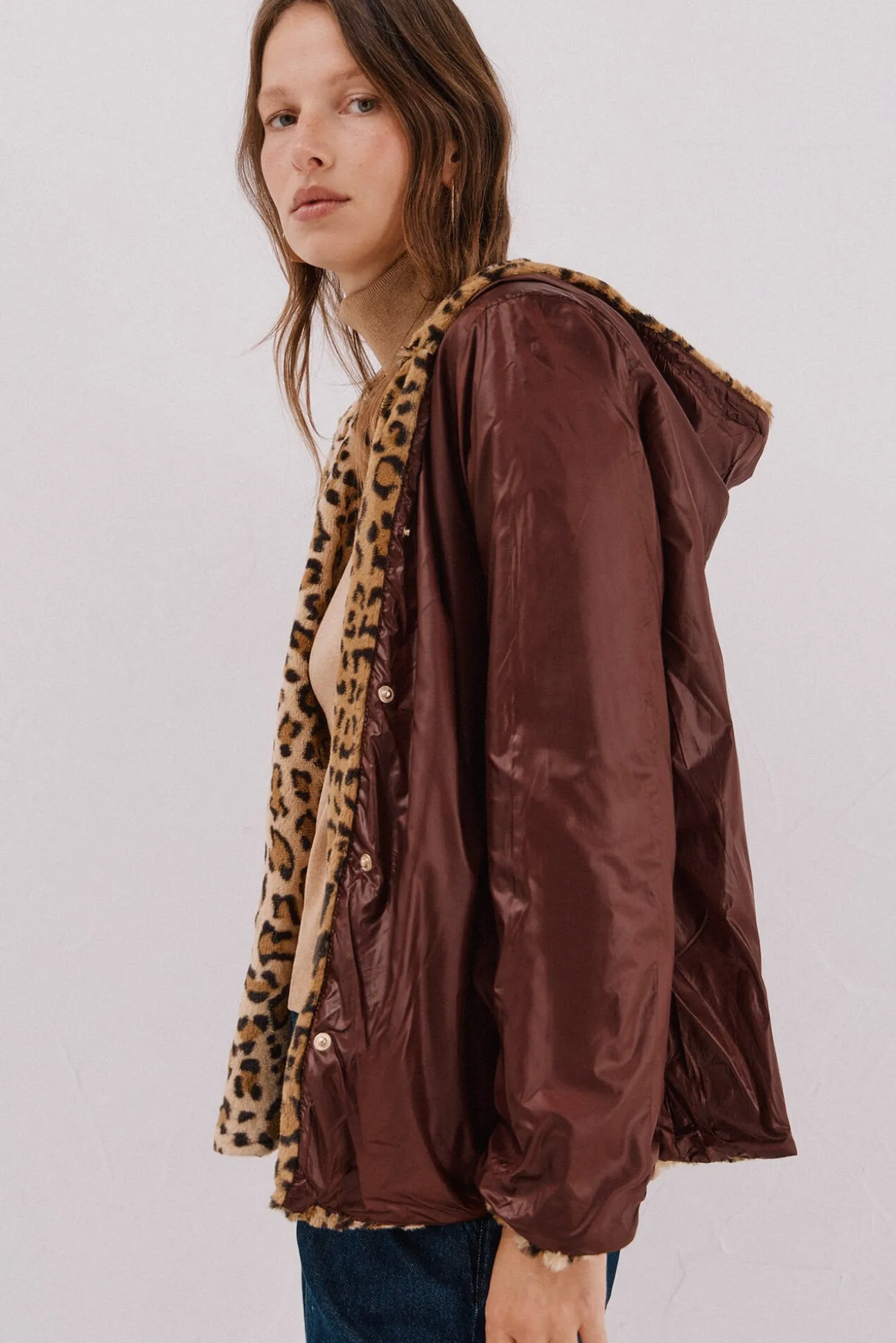 Cazadora corta reversible efecto pelo