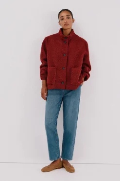 Cazadora corta tejido suave