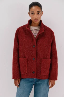 Cazadora corta tejido suave