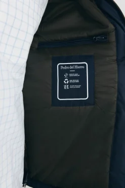 Cazadora cremallera con capucha