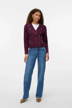 Cazadora de ante con tachuelas