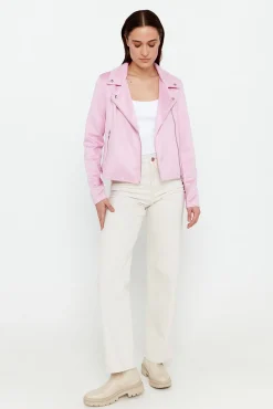 Cazadora de ante con tachuelas