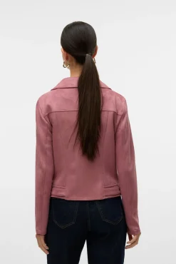 Cazadora de ante con tachuelas