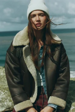 Cazadora doble faz cuello pelo