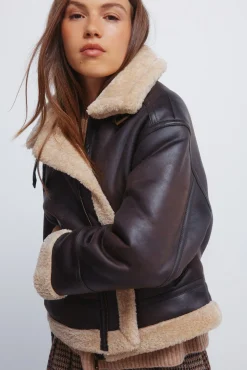 Cazadora doble faz cuello pelo