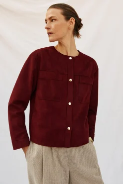 Cazadora efecto piel