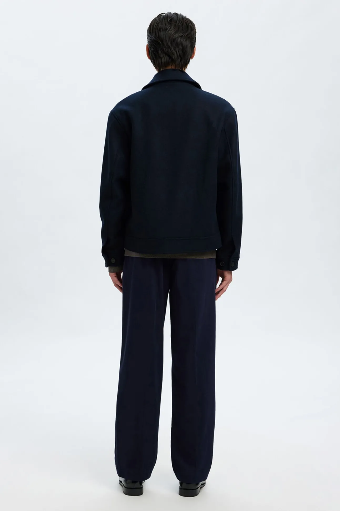 Cazadora lana corta con cremallera