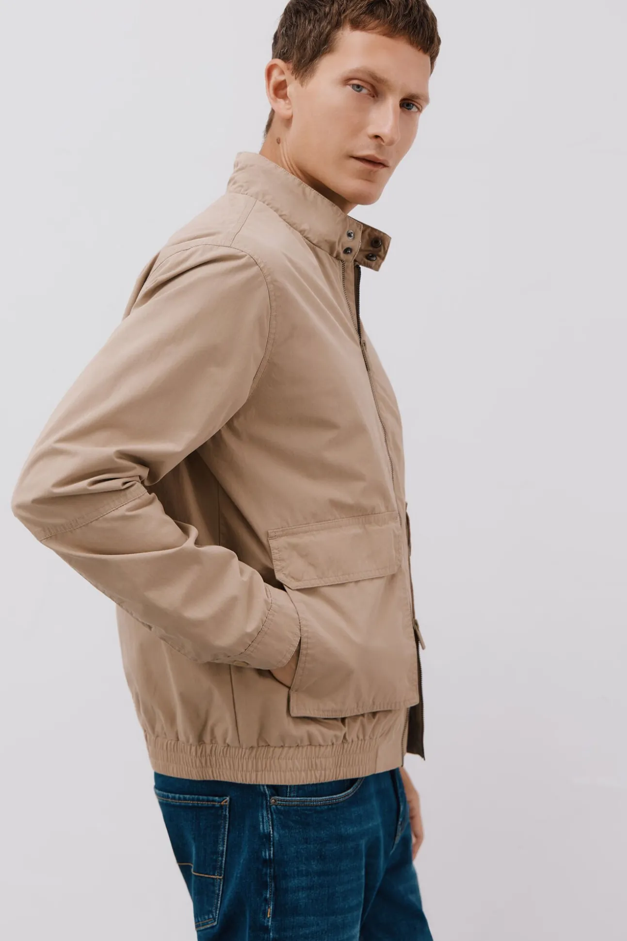 Cazadora ligera casual