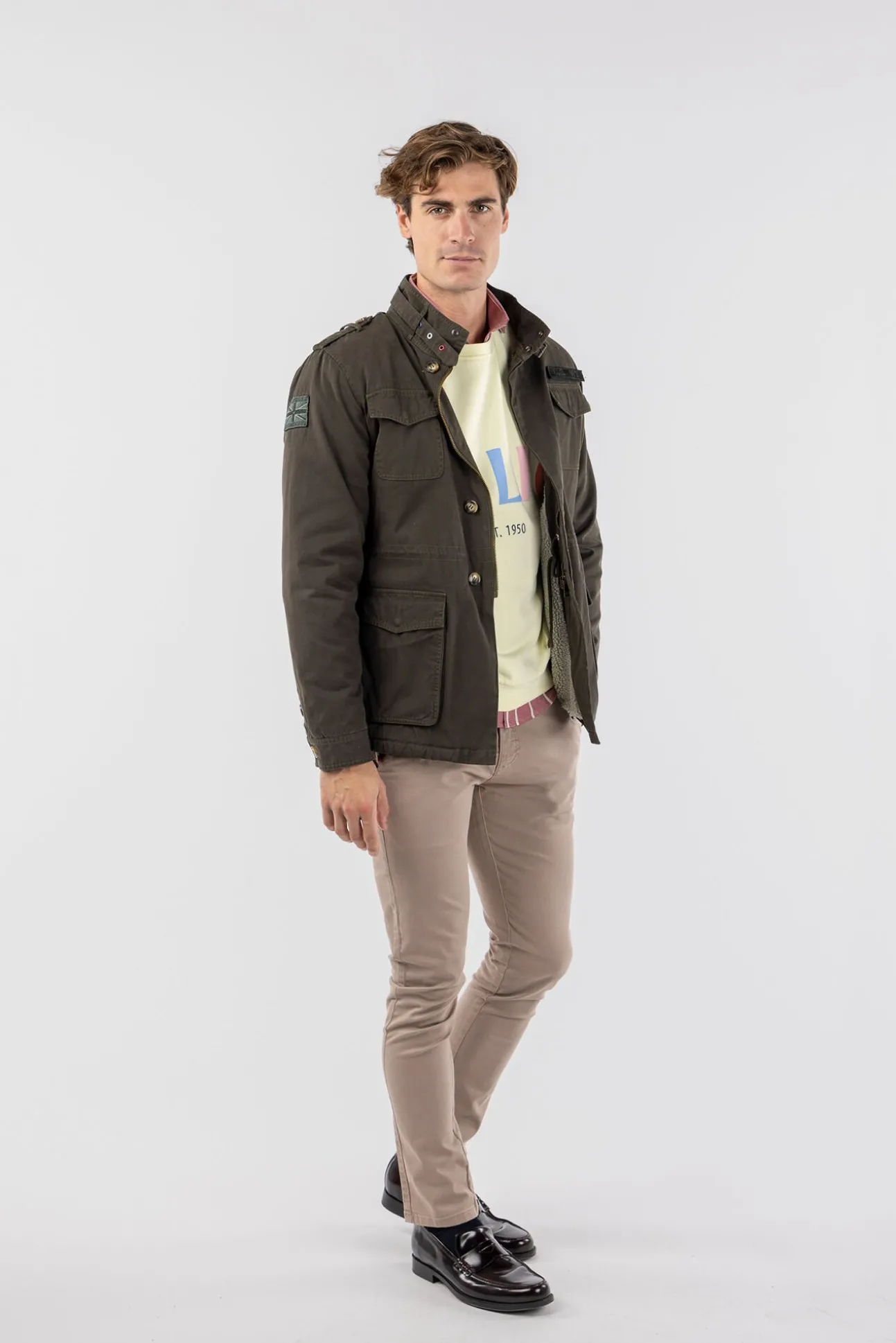 Cazadora Sahariana Con Parches