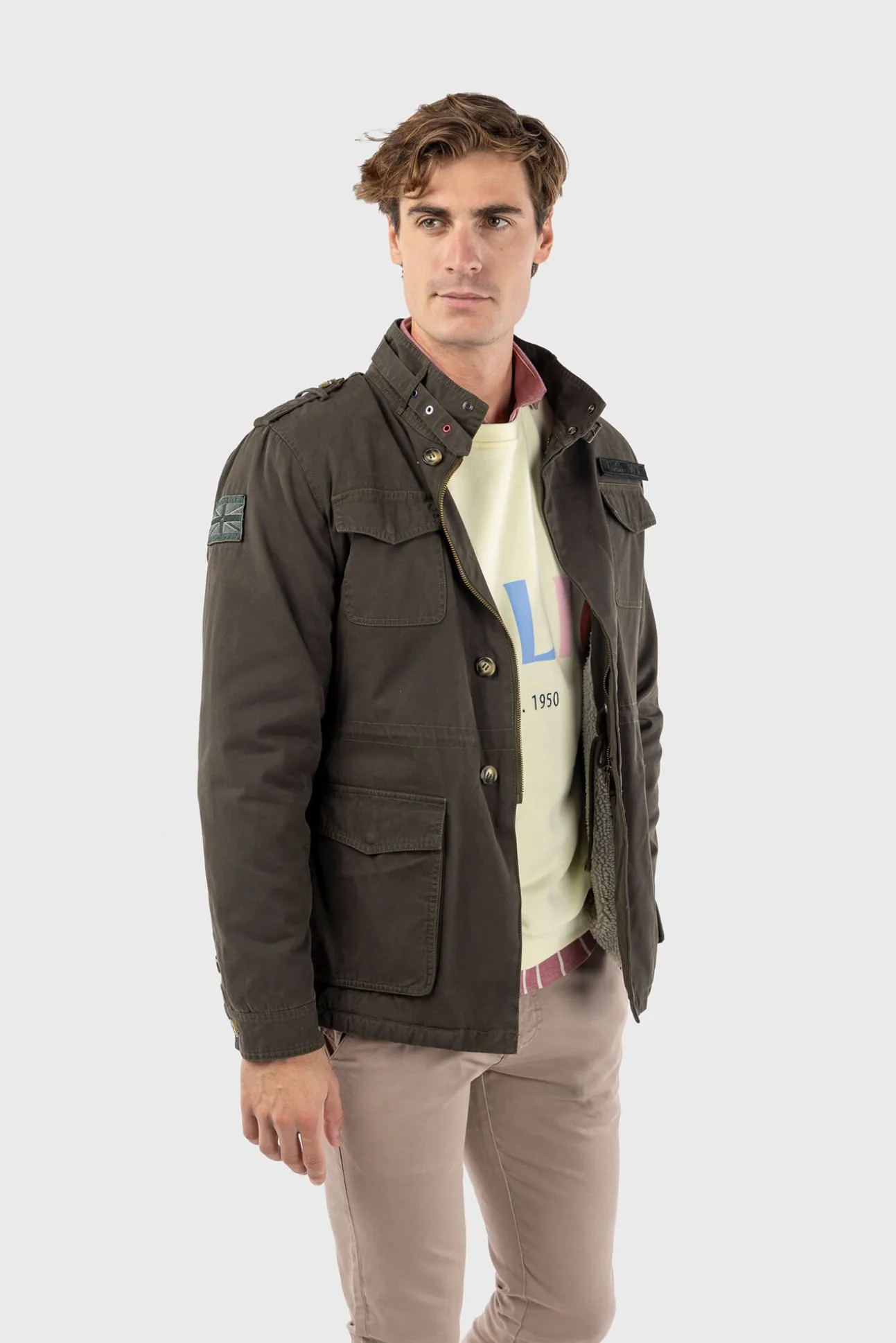 Cazadora Sahariana Con Parches