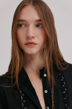 Celina. Blusa bordada