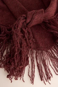 Chal de flecos triangular