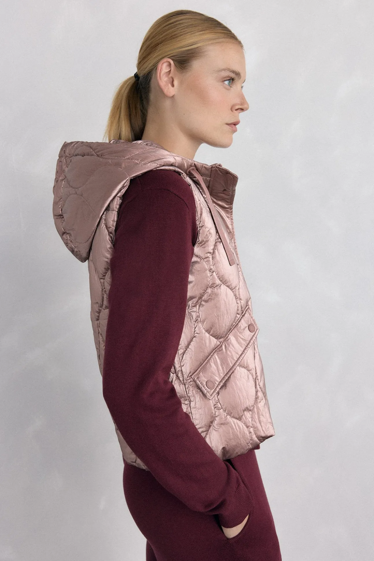 Chaleco acolchado capucha