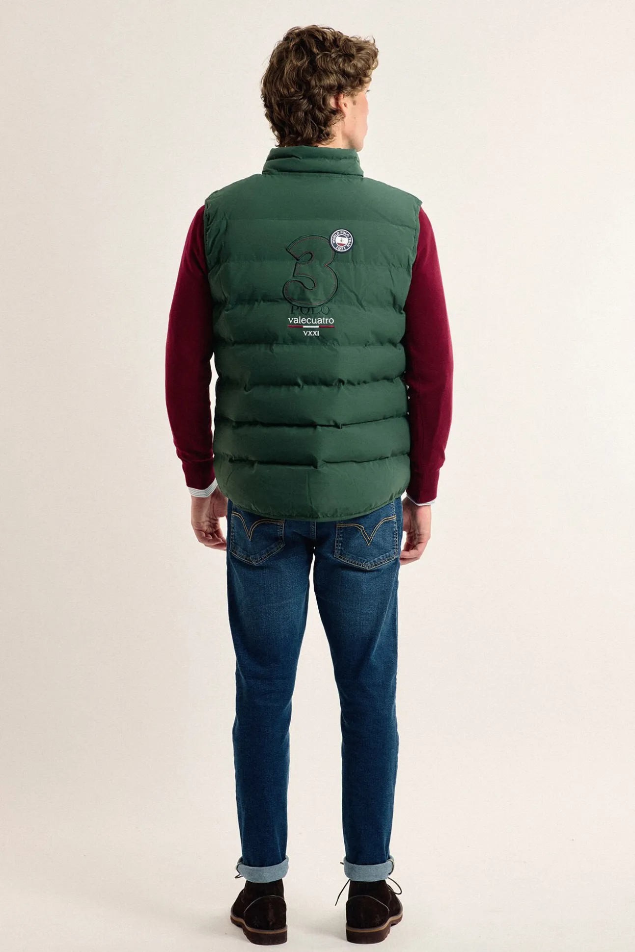 Chaleco acolchado color verde modelo Escudo