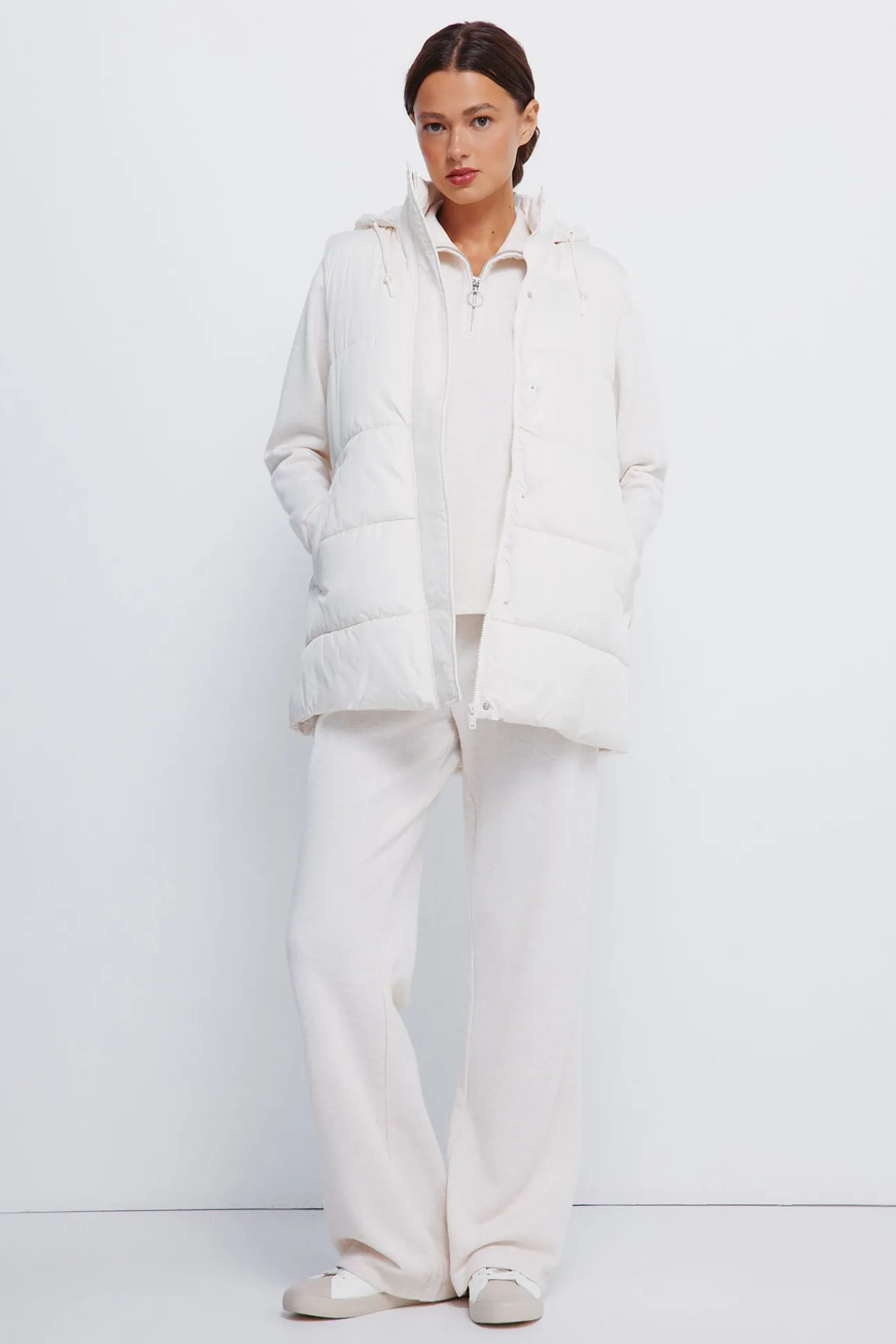 Chaleco capucha poliéster reciclado