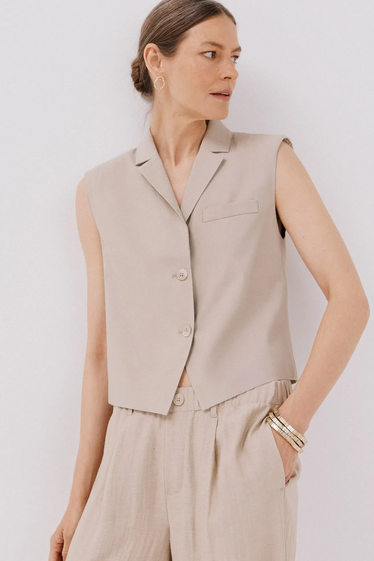 Chaleco de cuello solapa