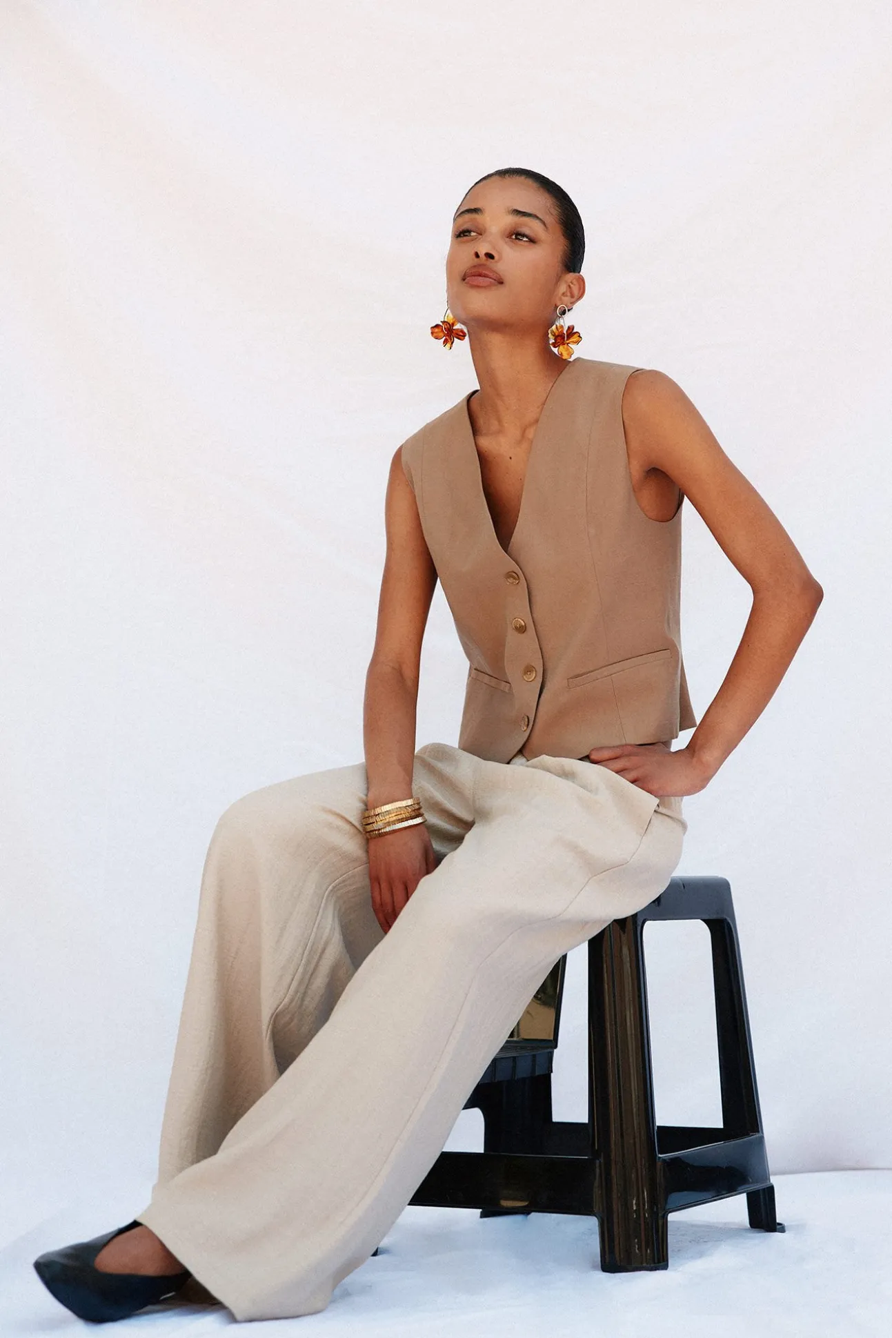 Chaleco de escote pico