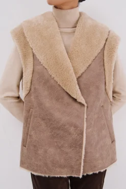 Chaleco efecto doble faz