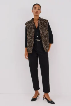 Chaleco tejido animal print