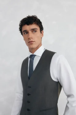 Chaleco tostado slim fit