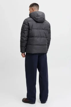 Chaqueta acolchada con capucha