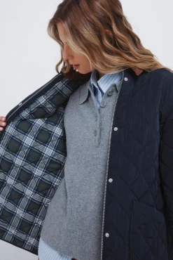 Chaqueta acolchada cuello pana