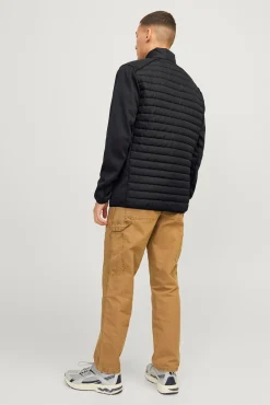 Chaqueta acolchada cuello alto