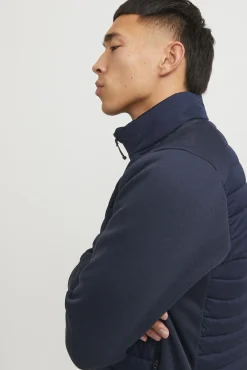 Chaqueta acolchada cuello alto