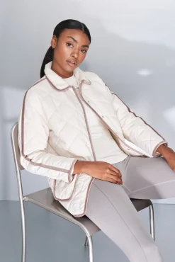 Chaqueta acolchada rombos beige