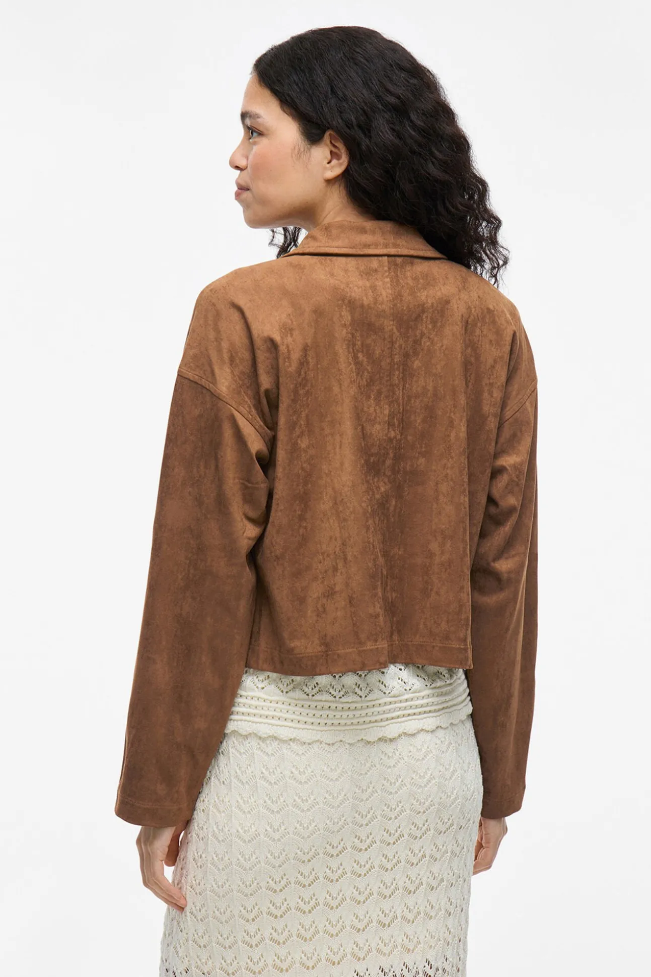 Chaqueta antelina abotonada