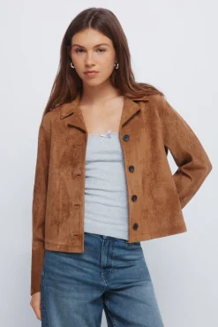 Chaqueta antelina corta botones