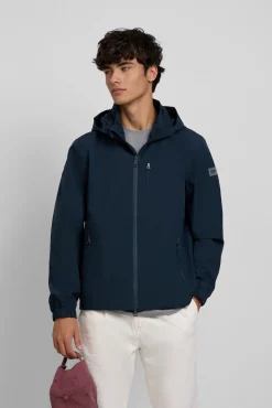 Chaqueta capucha cortavientos