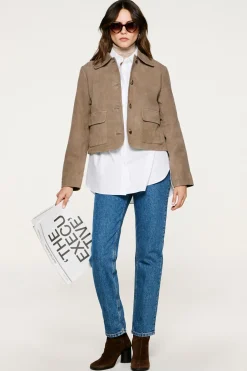 Chaqueta con bolsillos frontales