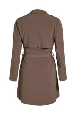 Chaqueta con cinturón