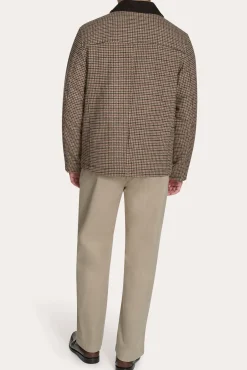 Chaqueta con cuello clásico