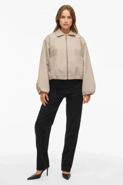 Chaqueta con mangas globo