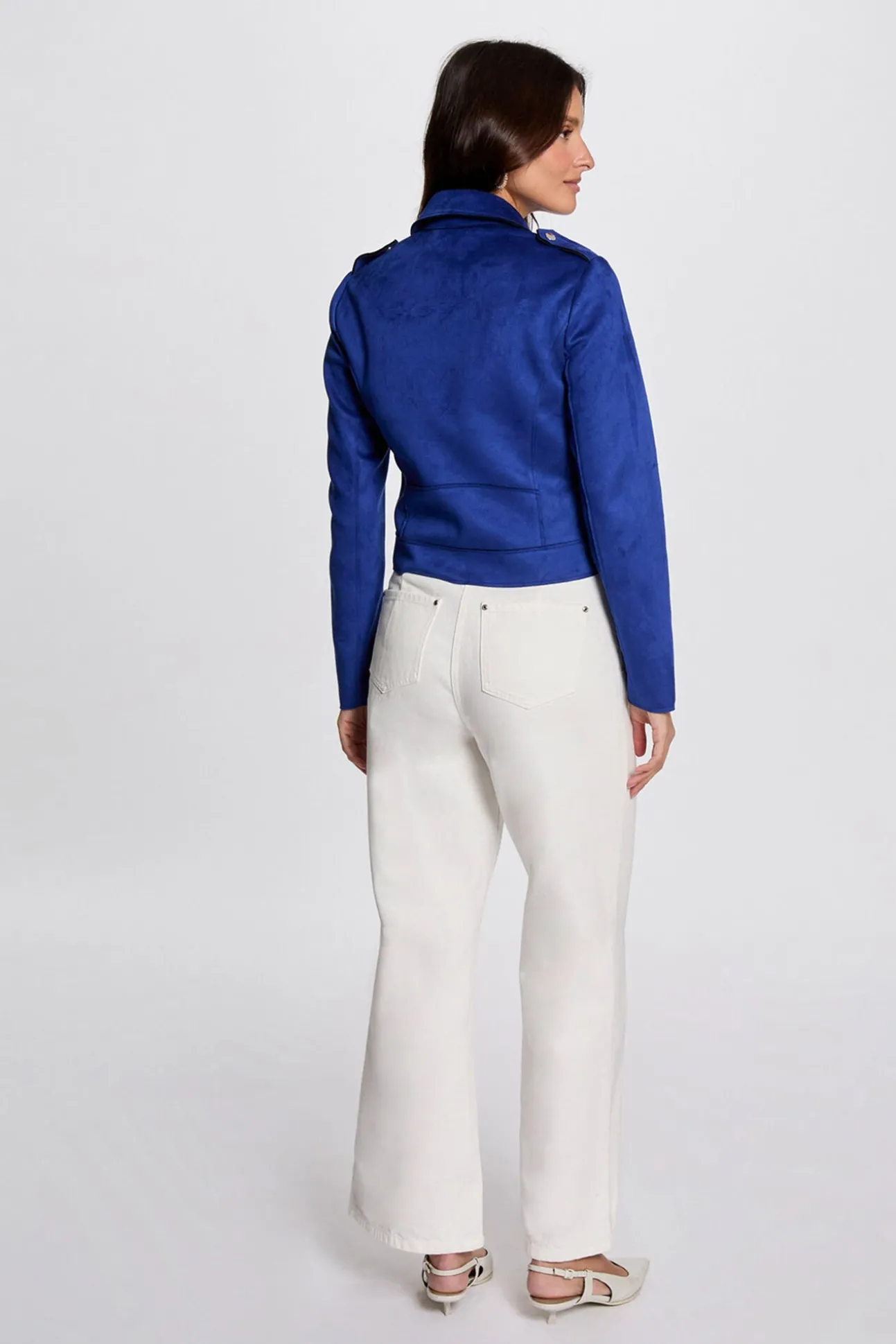 Chaqueta corta antelina