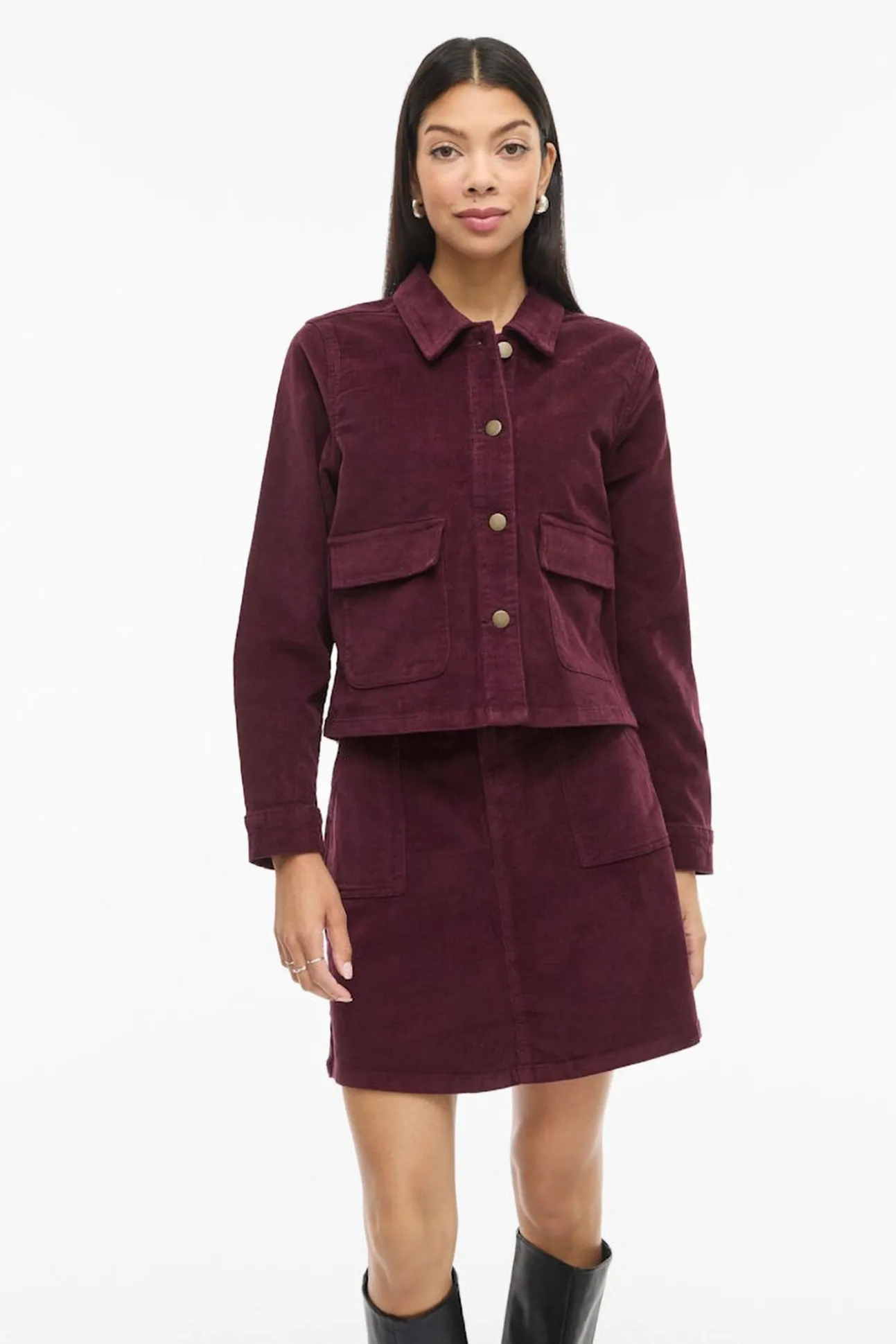 Chaqueta corta de pana