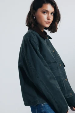 Chaqueta corta encerada