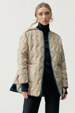 Chaqueta deportiva beige