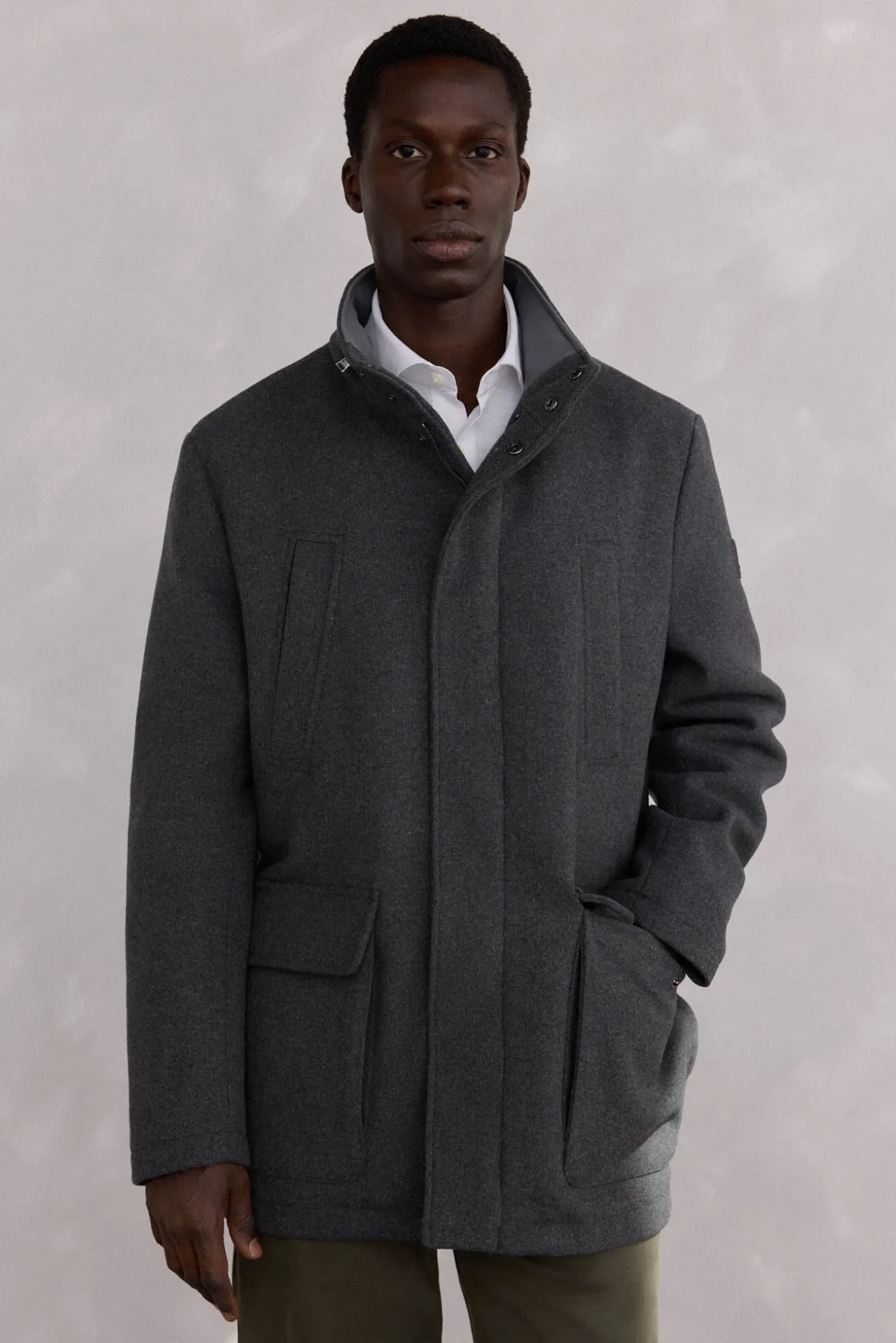 Chaqueta lana bolsillos