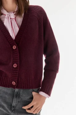 Chaqueta pico botones