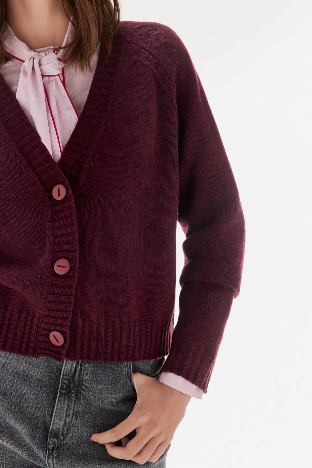 Chaqueta pico botones