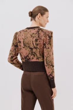 Chaqueta pliegue hombro