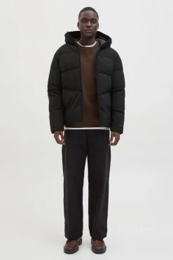 Chaqueta puffer corta