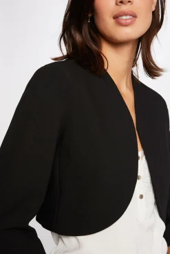 Chaqueta recta con manga 3/4