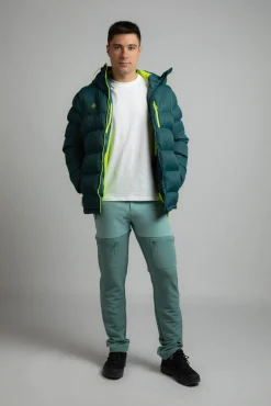 Chaqueta rellena de fibra repelente al agua