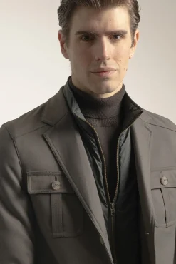 Chaqueta sahariana kaki