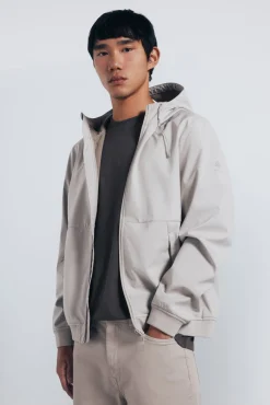 Chaqueta shoftshell capucha